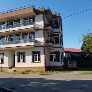 Luka's Sweet Апартаменты